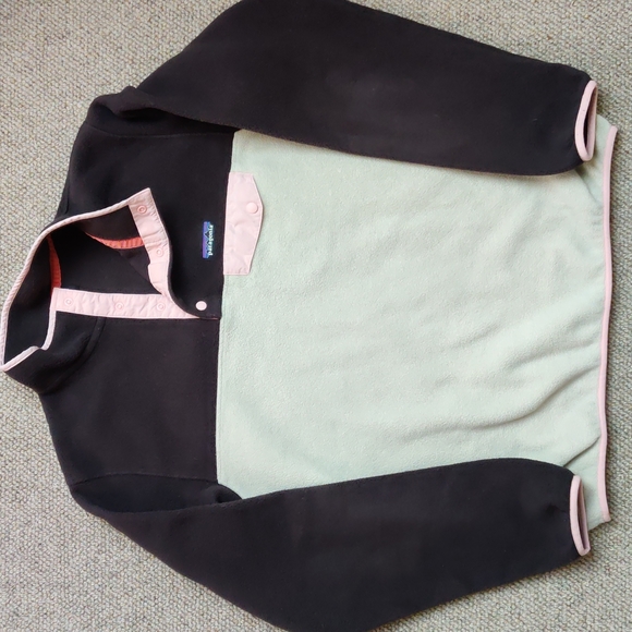 Patagonia Sweaters - Patagonia Snap-T Synchilla fleece pullover sweater in dark brown and beige, L